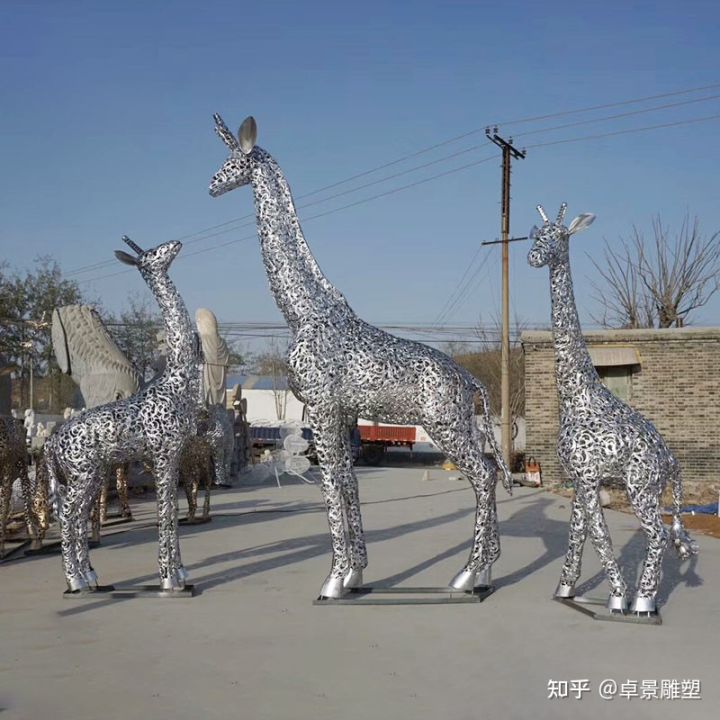 如何進行不銹鋼雕塑的鏡面處理？